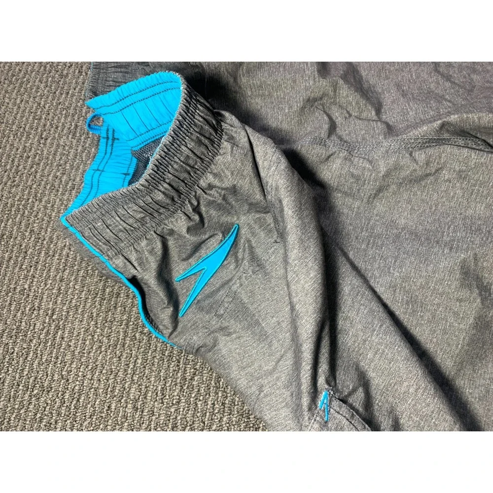 Speedo Mens Swim Trunks Gray Blue Embroidered Logo Cargo Pocket Size XL